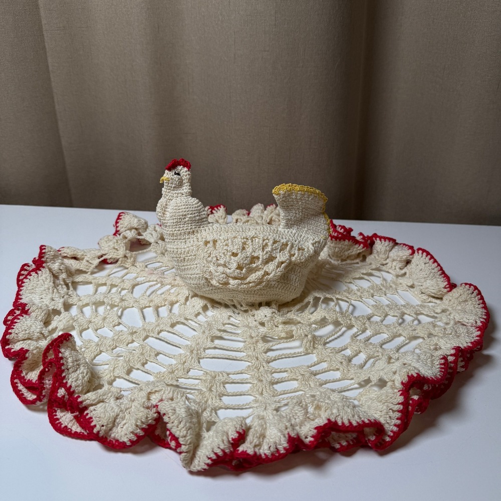 Vintage Crochet Chicken Hen Doily Cottage Farmhouse Kitchen‎ Decor